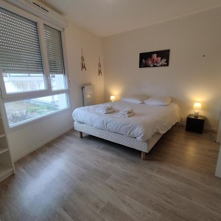 Saint Denis Appartement 2 Chambres Avec Parking Εξωτερικό φωτογραφία